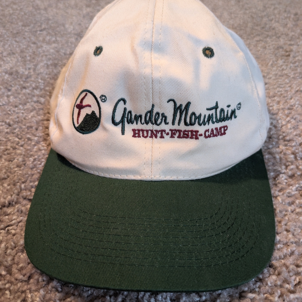Gander Mountain Green and Cream Hat